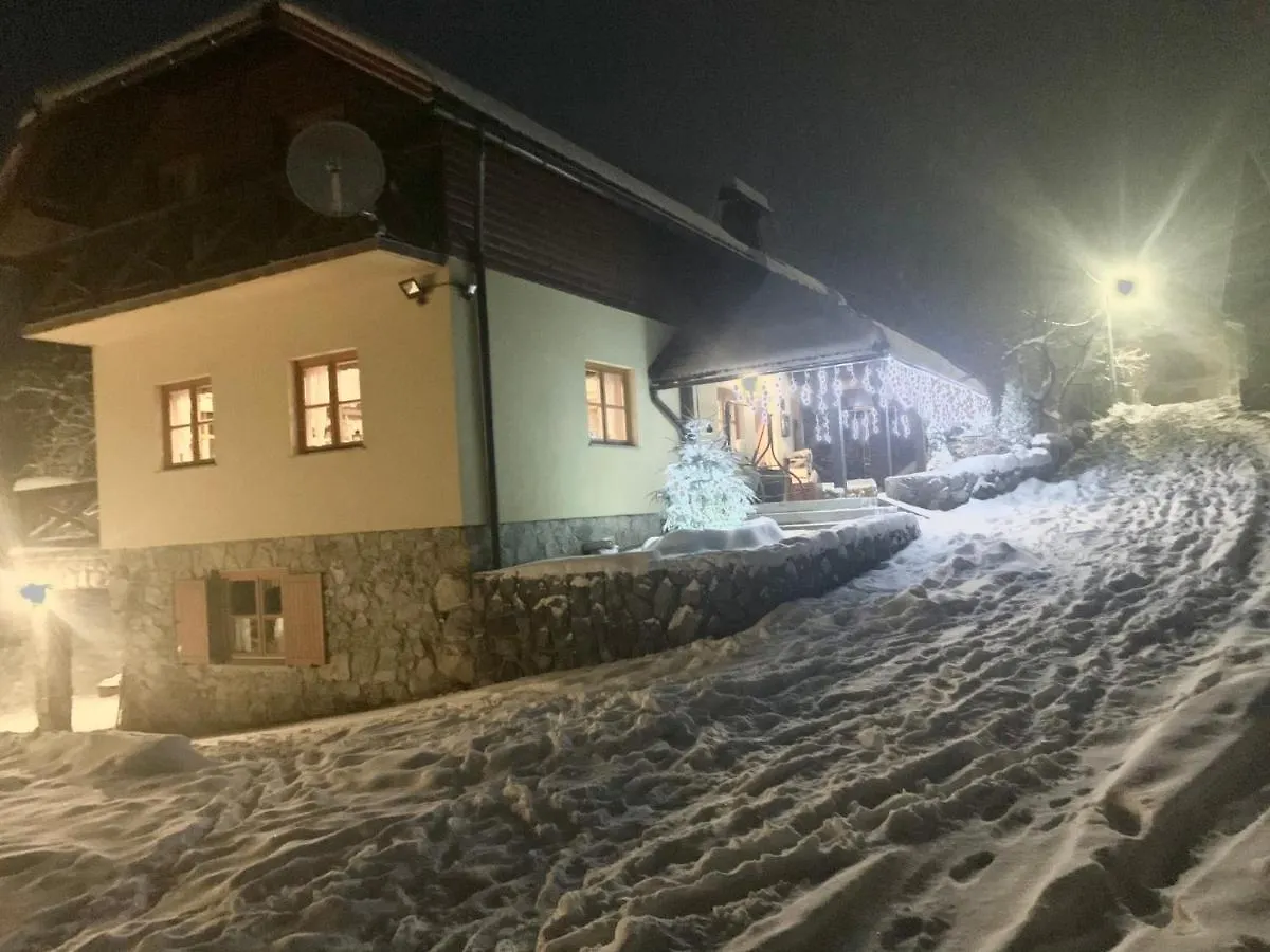 Gorski Kotar , Kuca Za Odmor Kratohvil Lukovdol 0*,